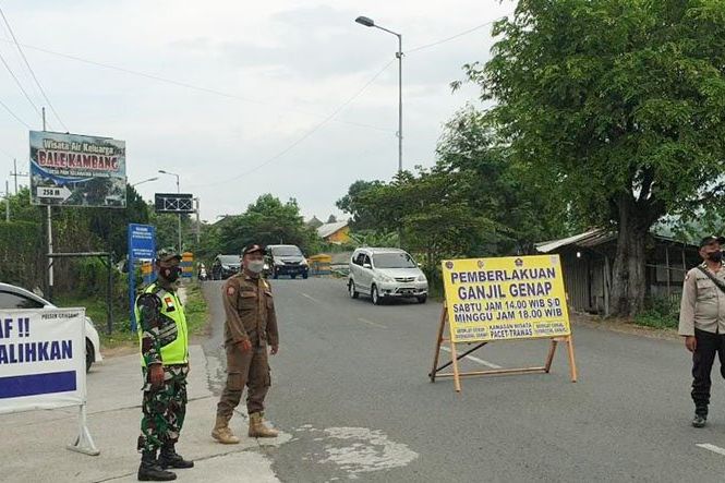 Masih Level 2, Bupati Mojokerto Kekeh Terapkan Ganjil-Genap Kawasan Wisata Pacet-Trawas Dilanjutkan