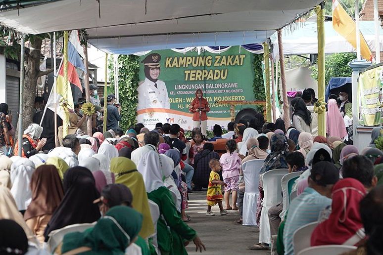 Jumat Jadi Hari Spesial, Ning Ita Resmikan Kampung Zakat Terpadu