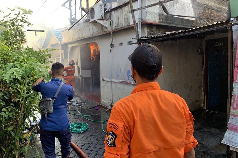 Ekslokalisasi Dolly "Membara", Tempat Kos Ludes Terbakar