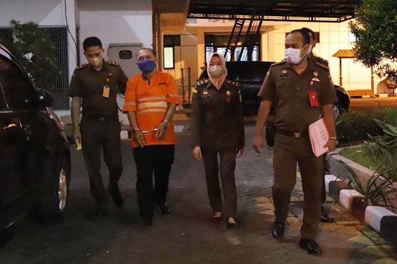 Seminggu Menjabat, Kajati Jatim Ungkap Korupsi Bank Jatim Syariah Senilai Rp 25 Miliar