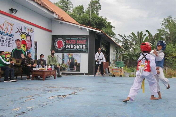 Atlit Taekwondo Kota Probolinggo Borong Medali Emas di Kejurprov Jatim