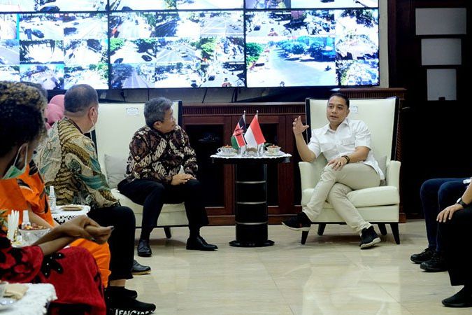 Dikunjungi Stasiun Televisi Nasional Kenya, Eri Cahyadi Jelaskan Mengenai Programnya