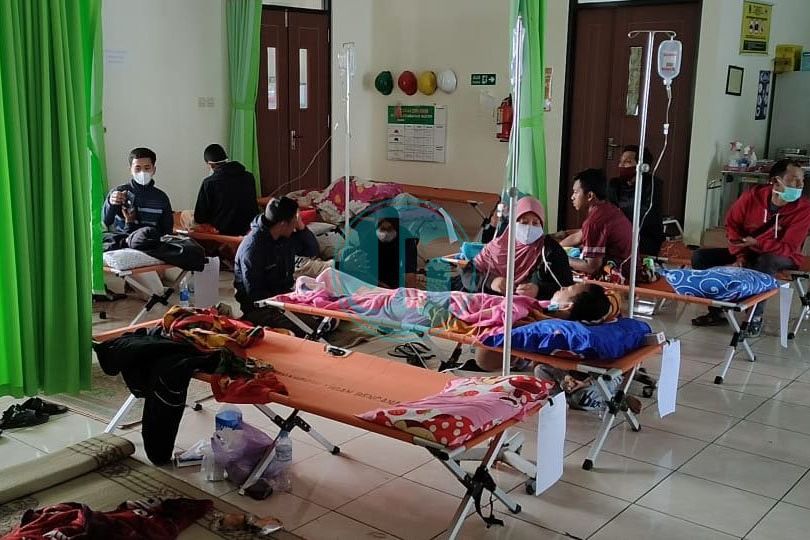 Puluhan Warga Magetan Diduga Keracunan Makanan Berbuka Puasa 