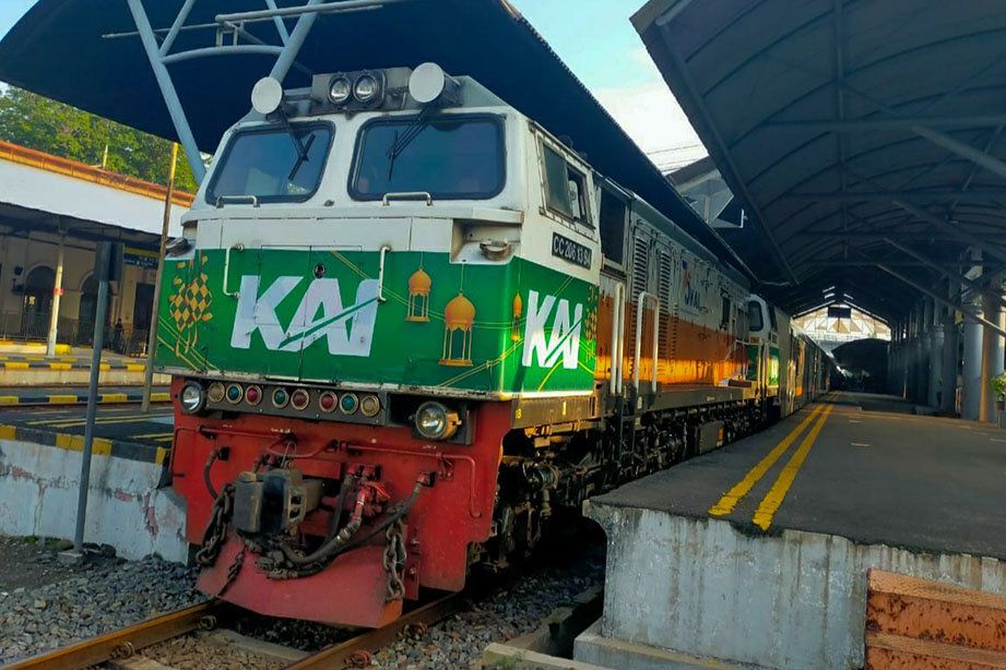 Larangan Mudik, Daop 8 Hanya Operasikan 9 KA Jarak Jauh Untuk Perjalanan Mendesak