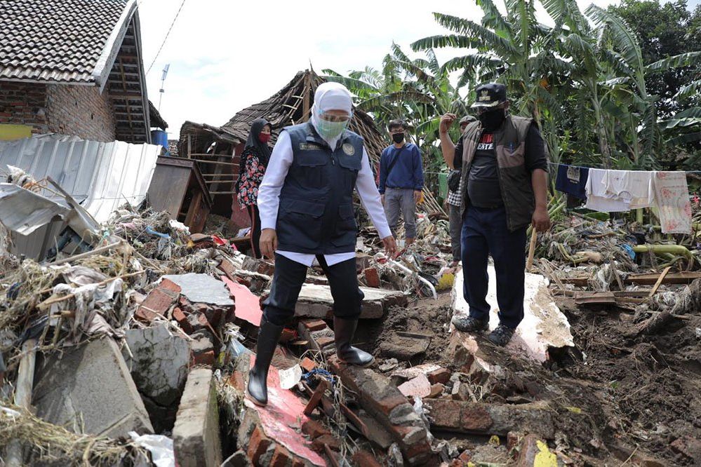 Khofifah Siapkan Skema Relokasi dan Rekonstruksi