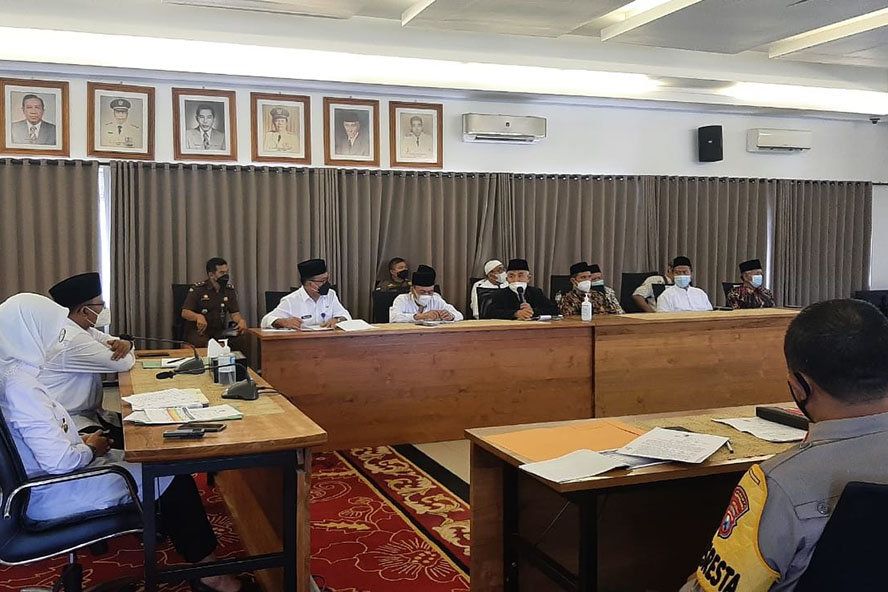 Dua Pekerja Migran Pulang ke Banyuwangi Positif Covid-19