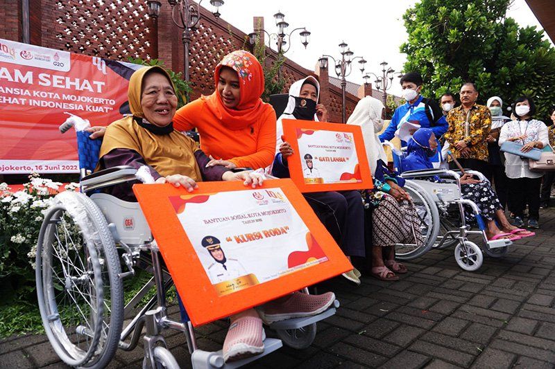 200 Lansia Ikut Senam di Hari Jadi Kota Mojokerto ke-104