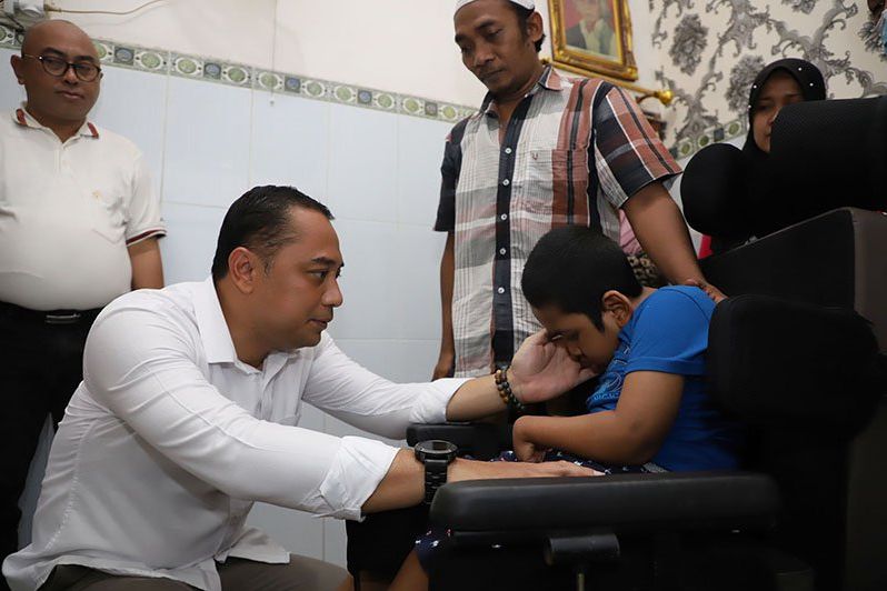 Bantu Anak Penderita Meningitis, Eri Cahyadi: Matur nuwun KSH, Sudah Bergerak Tanpa Kenal Lelah
