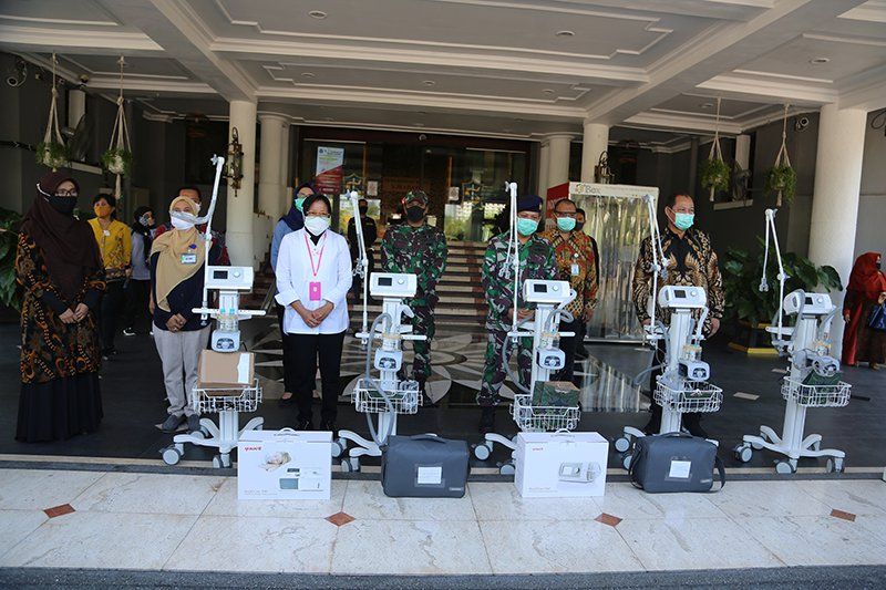 Alokasikan Rp 819 Miliar untuk Tangani Covid-19 di Surabaya