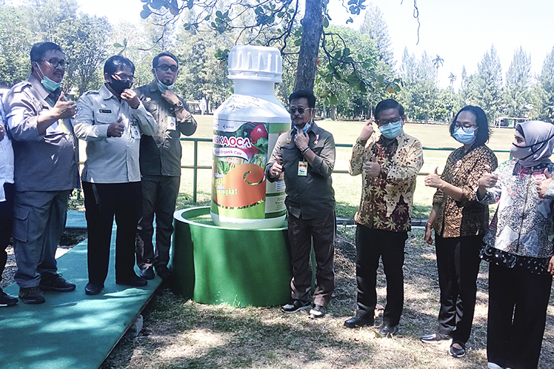 Mentan dan Petrokimia Gresik Komitmen Wujudkan Industri Berbasis Ramah Lingkungan