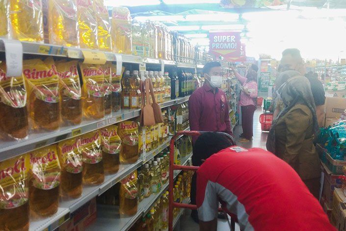 Sidak Toko Ritel, Diskouperindag Masih Temukan Stok Migor Kosong