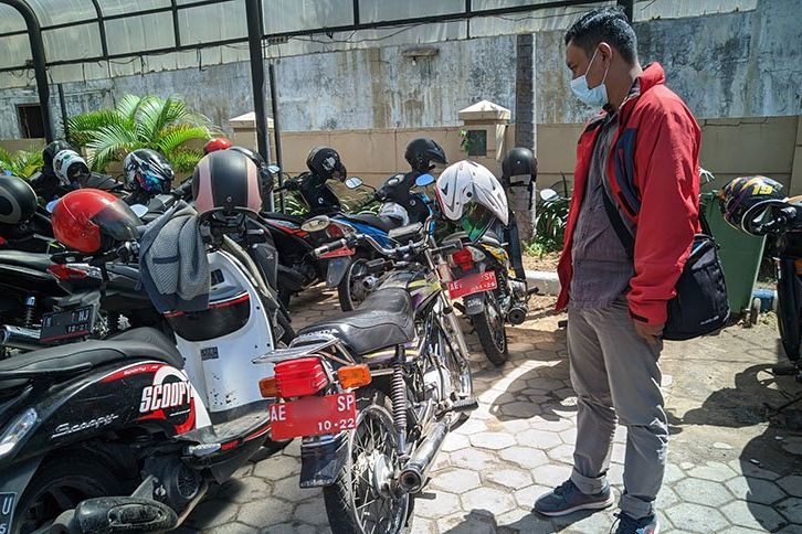 Ratusan Kendaraan Plat Merah Pemkab Ponorogo Nunggak Pajak