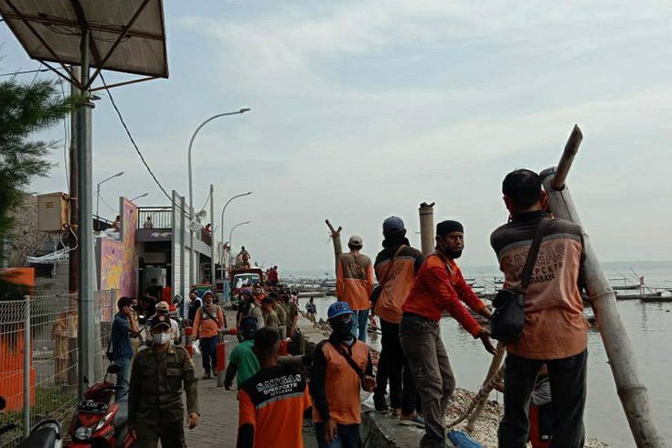 Pantai Nambangan Surabaya Disulap Jadi Lebih Berwarna