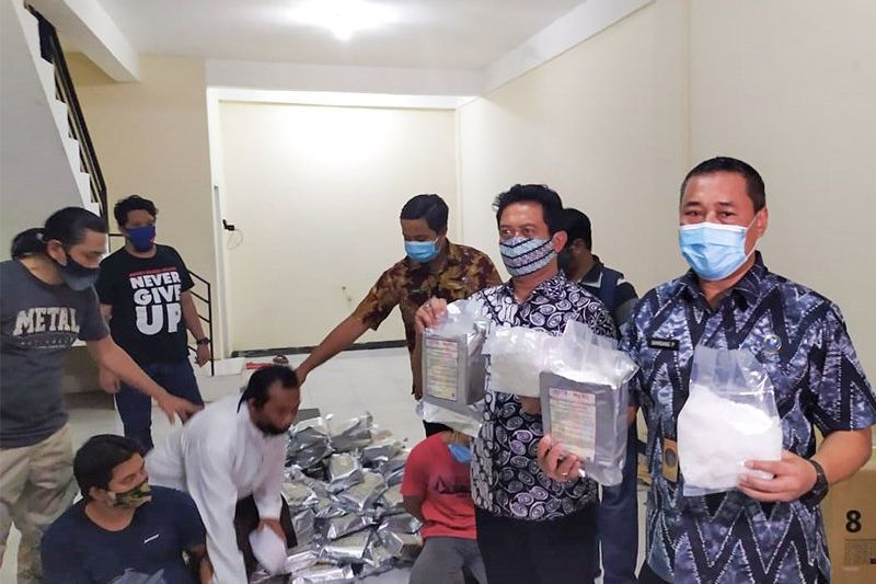 Gudang Penyimpanan Narkoba di Surabaya Digerebek BNNP, 8 Kilogran SS Diamankan