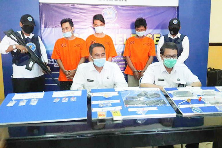 BNN Kabupaten Gresik Ringkus Kurir Narkoba Jaringan Lapas Madura
