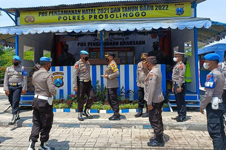 Divisi Propam Mabes Polri Cek Pos Pengamanan Ops Lilin Semeru, Kraksaan, Probolinggo