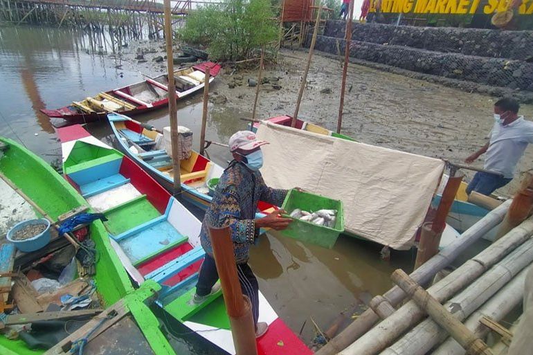 Tingkatkan Sejahtera Keluarga, Nelayan di Surabaya Akan Diberdayakan Menjadi Petani