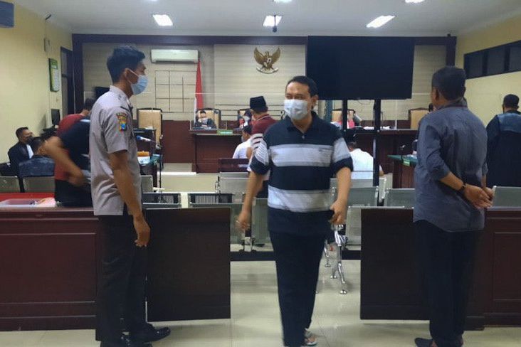 Bupati Nganjuk Ditangkap Saat Bersama Kajari dan Tokoh Partai, Ada Apa? 