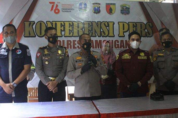 Berikan Rasa Aman dan Nyaman Saat Perayatan Nataru, Polres Lamongan Gelar Razia