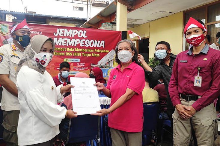 Gak Ribet, Pemkot Gratiskan Layanan Izin OSS dalam NIB Terhadap Ratusan Pelaku Usaha Mikro Kecil