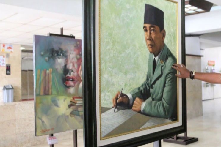 Ingin Anak Muda Tidak Melupakan Sejarah, Untag Gelar Pameran Lukisan Pancasila dan Bung Karno