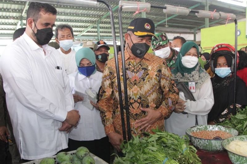Pasar Tradisional Kronong Probolinggo Jadi Pilot Project Menuju Pasar Syariah