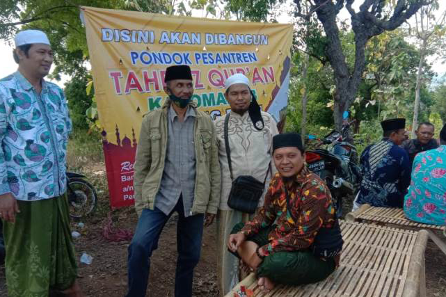 Warga dan Tomas di Situbondo Tolak Pembangunan Pesantren Gus Nur