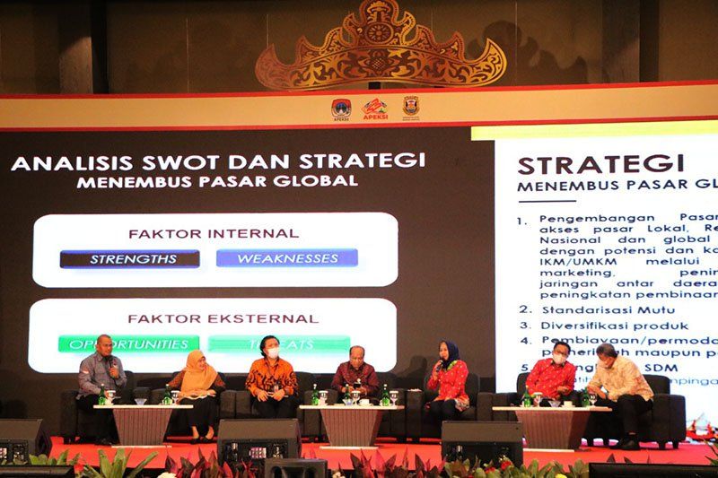 Jadi Pembicara di APEKSI Lampung, Ning Ita Paparkan Strategi UMKM yang Tembus Pasar Global