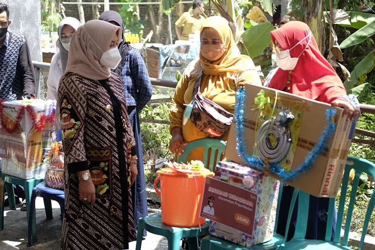 Dapat Sarpras dari Program Inkubasi, Pelaku UMKM Mojokerto Senang Dapat Cuan, Ini Pengakuannya