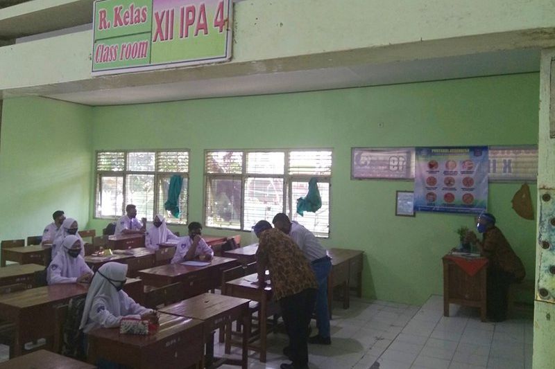 Pembelajaran Tatap Muka Sekolah di Madiun Mulai September