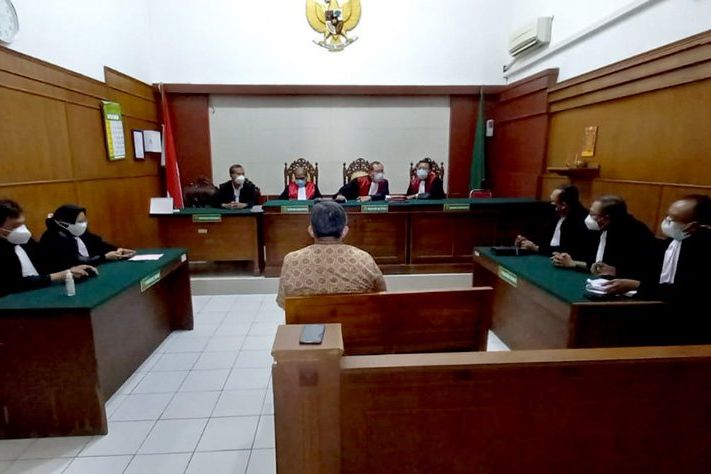 Imam Santoso Direktur PT DTA Divonis Bersalah Melakukan Penipuan Jual Beli Kayu