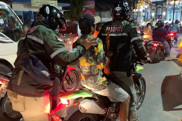 Ini Tindakan Tegas Diberikan Bagi Pengamen dan Pengemis yang Terjaring Satpol PP dan Linmas Surabaya