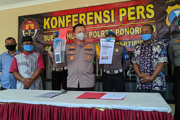 Sebar Hoaks Pasien Covid-19 Meninggal, Warga Ponrogo Ditangkap