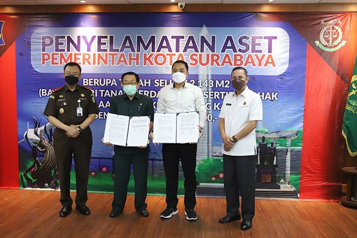 Kejati Jatim Kembalikan Aset Pemkot Surabaya Senilai Rp 200 Miliar