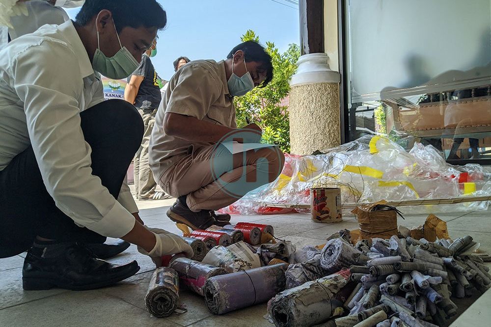 130 Balon Udara dan 3400 Petasan Diamankan Polres Ponorogo Selama H+5 Lebaran 