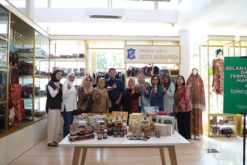 Dekranasda Surabaya Kolaborasi dengan Tokopedia Jual Produk UMKM