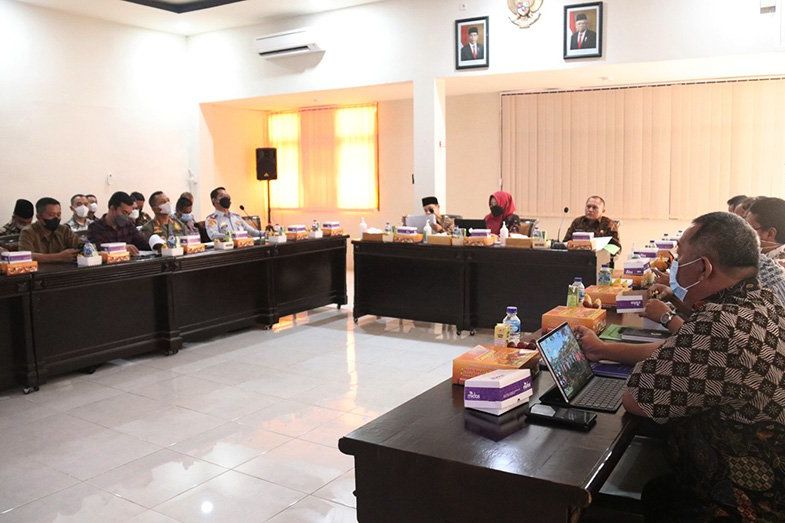 Jelang Iduladha, Bupati Mojokerto Dorong Percepatan Vaksinasi Hewan Ternak Massal