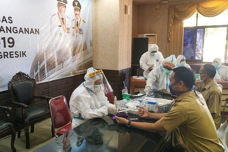 Usai Libur Panjang, Seluruh ASN di Gresik Jalani Rapid Test Massal