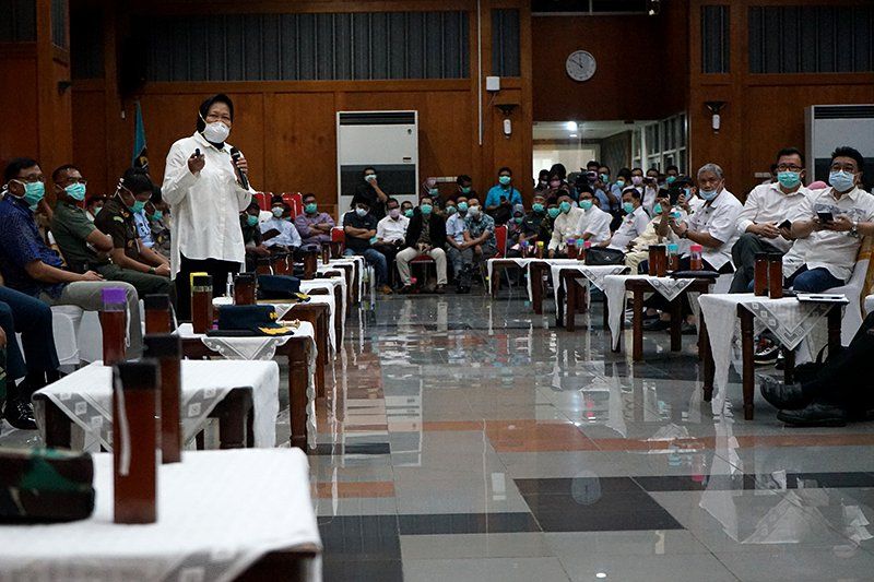 Pemkot Surabaya Lindungi Warga dari COVID-19