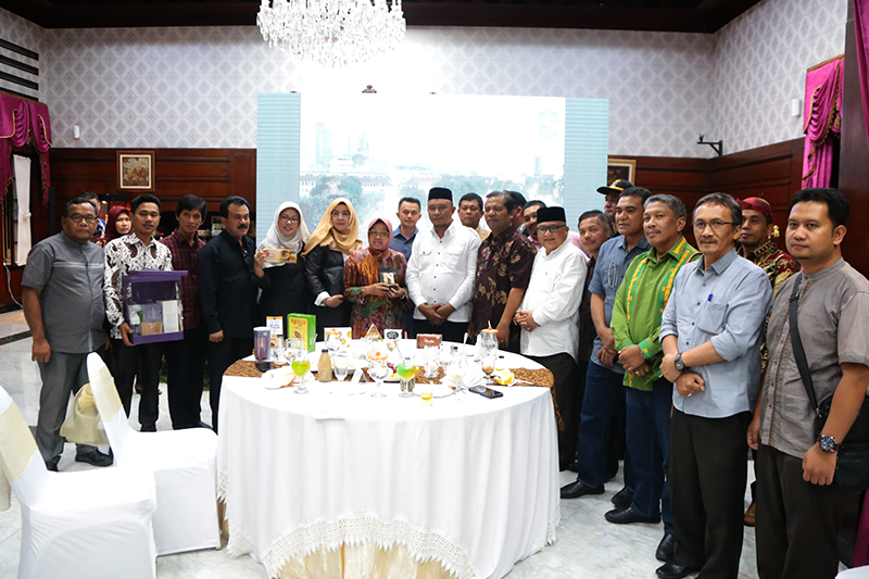 Risma Usulkan Desa Bunga ke Pemkab Aceh Tengah