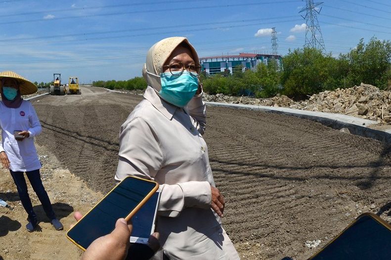 Cegah Penularan Covid-19, Kalangan Lansia Diberi Vitamin dan Pulse Oximeter Secara Gratis