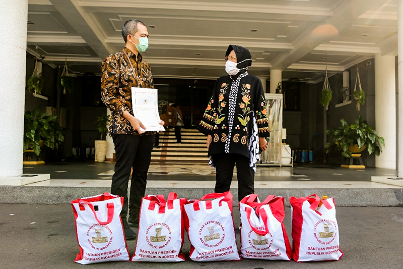 Risma Ingin Pemerintah Pusat Segera Berikan Reagen Swab
