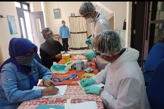 Swab Ketiga Gugurkan Tudingan Miring RRI Surabaya Tak Aman Dari Covid-19 Terbantahkan