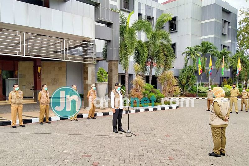 Hadapi New Normal, Pemkab Gresik Gelar Apel Perdana