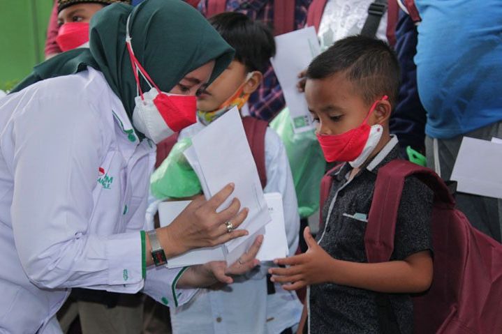 Wakil DPRD Jatim Beri Santunan ke Anak Yatim Korban Covid-19