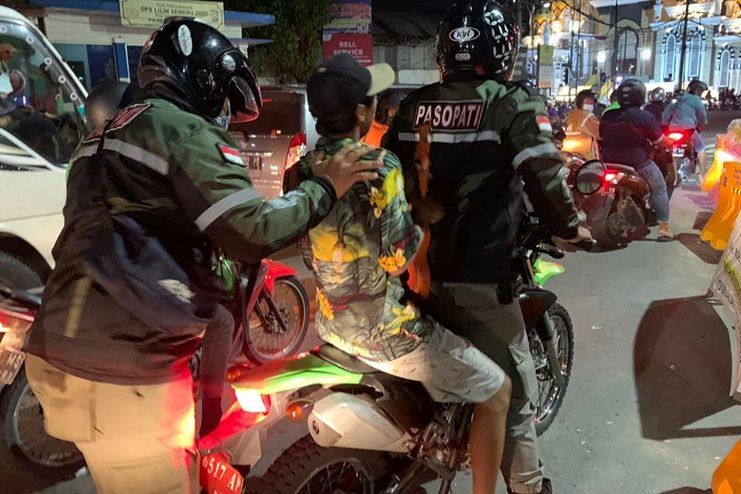 Jelang Idulfitri, Satpol PP Surabaya Gencar Tertibkan Pengemis dan Pengamen Musiman