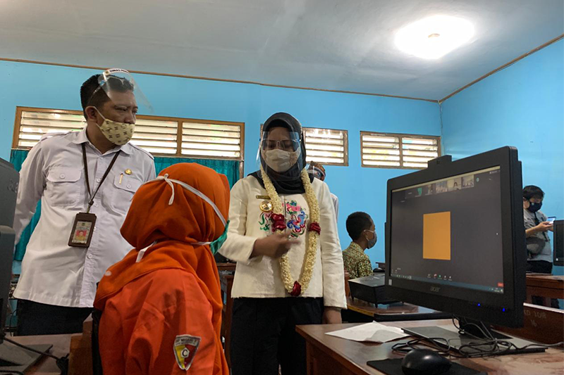 Belajar Sistem Daring, Pemkot Mojokerto Berikan Paket Data Gratis