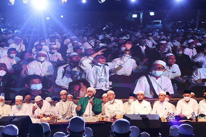 Peringatan HUT Gresik Gelar Selawat Nabi