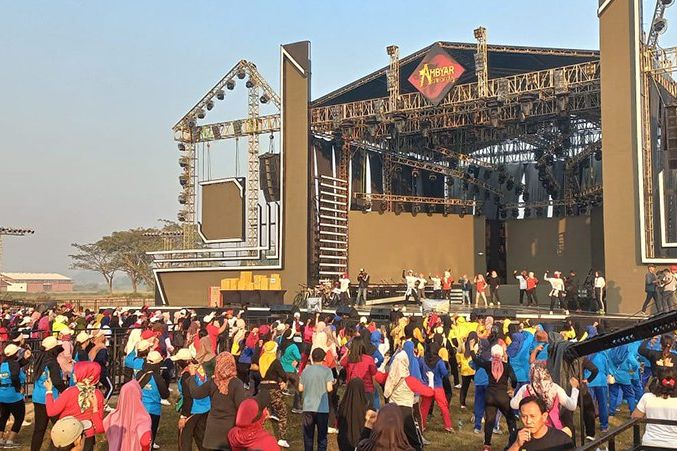 Rangkaian HUT Kota Mojokerto ke 105, Senam Bugar Bareng Ning Ita