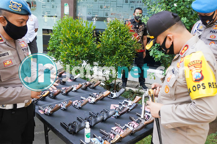 Antisipasi Penyalahgunaan Senpi, Puluhan Anggota Polisi Diperiksa